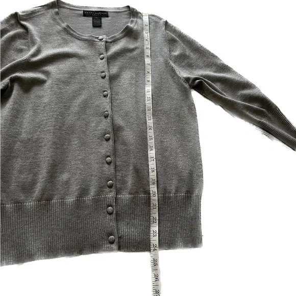 Grace Elements petite. Gray 3/4 length sleeve sweater. - Picture 8 of 9